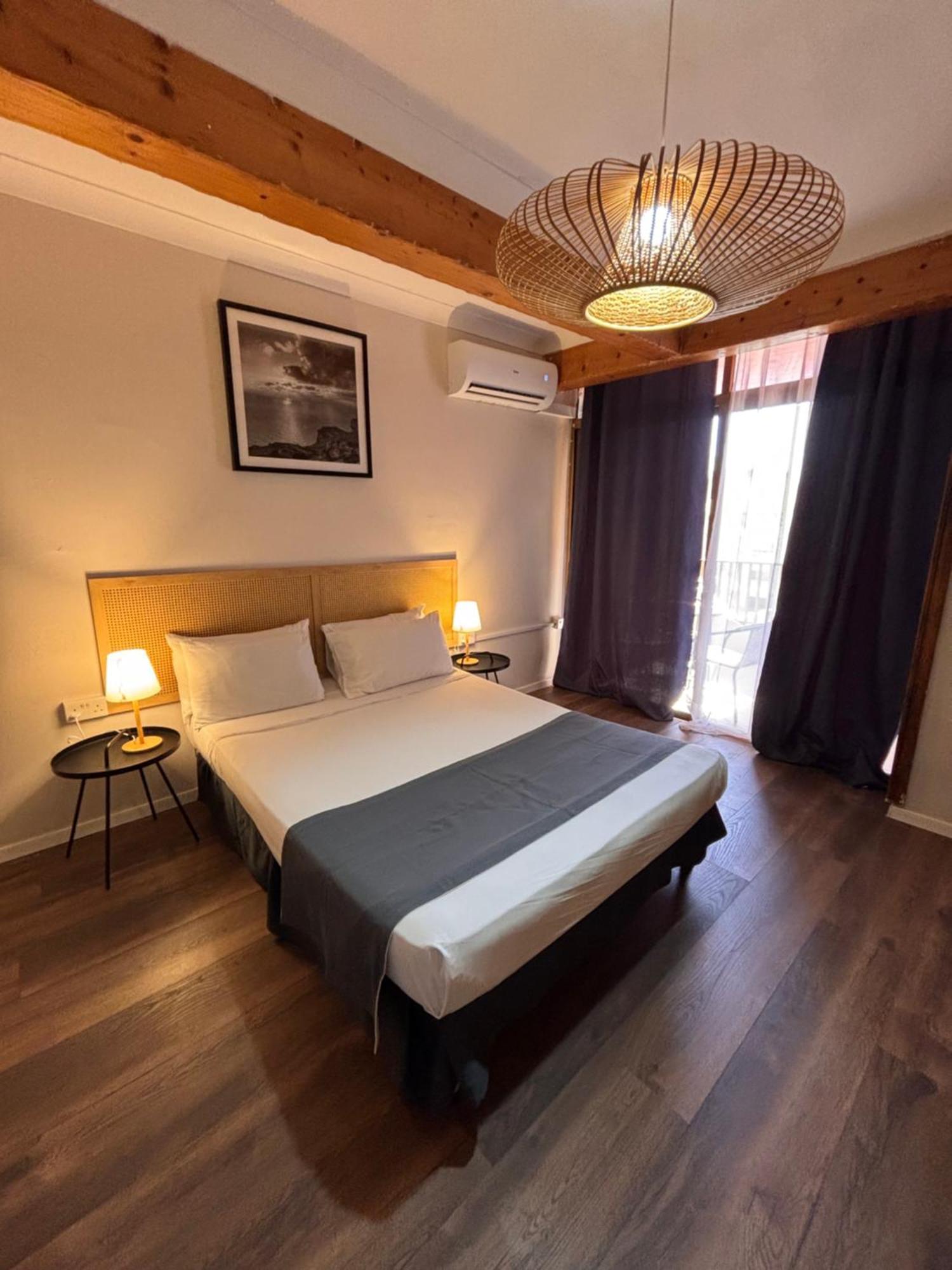 The San Anton Hotel St. Paul's Bay Room photo