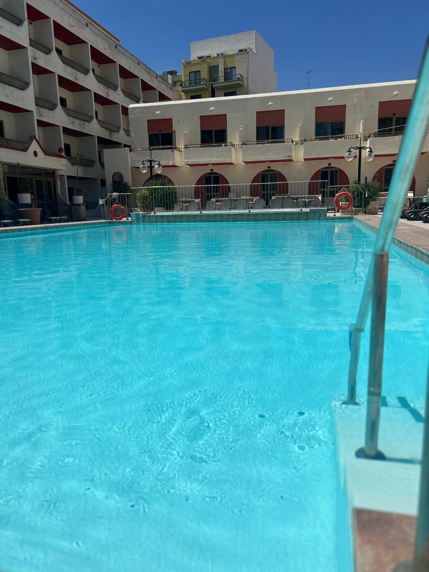 The San Anton Hotel St. Paul's Bay Exterior photo